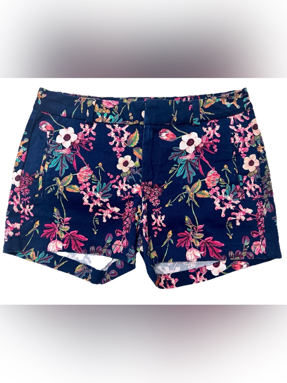 a.n.a Navy Floral Print Short  Shorts 2 Tropical Kawaii Summer Vacation stretch